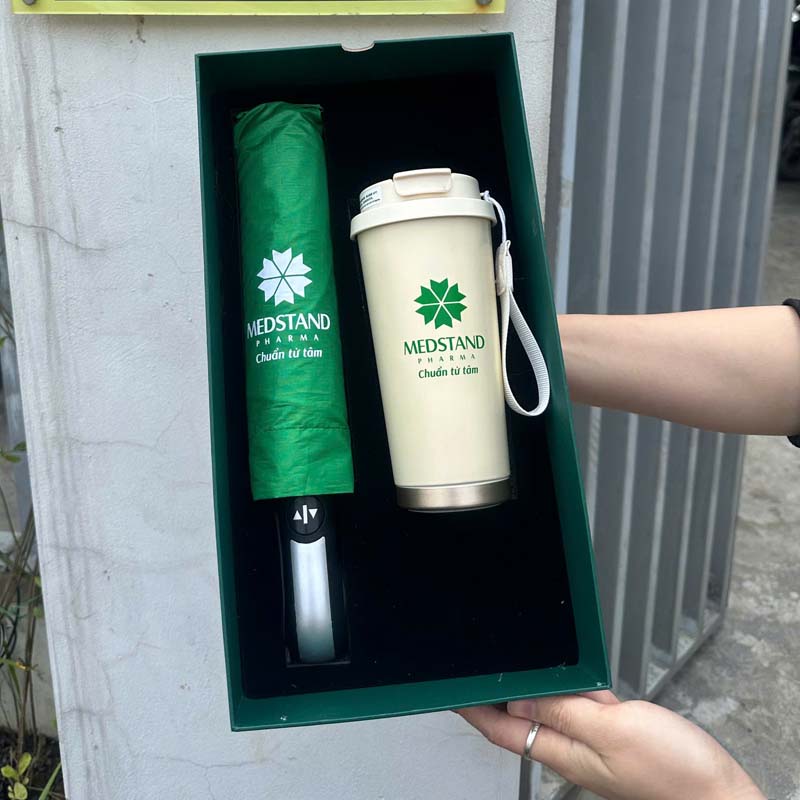 Set Ô Và Cốc In Logo Làm Quà Tặng Doanh Nghiệp OCPPR01