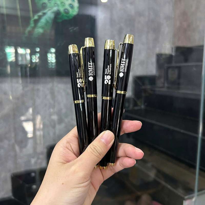 Bút Ký Kim Loại Khắc Logo Công Ty | BKPPR05