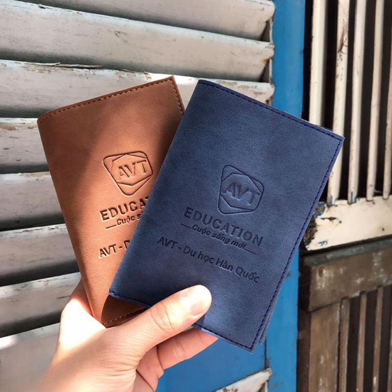 Ví passport dập chìm logo theo yêu cầu PPPPR03