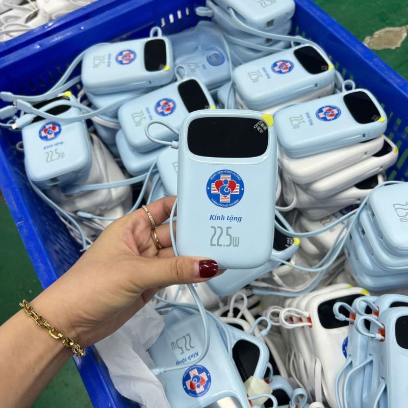 Sạc Dự Phòng Tích Hợp Cáp SDPPPR08