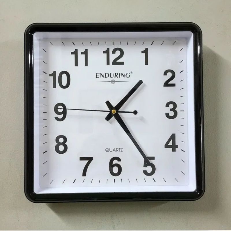 Đồng hồ treo tường vuông 30x30cm ĐHVPPR04