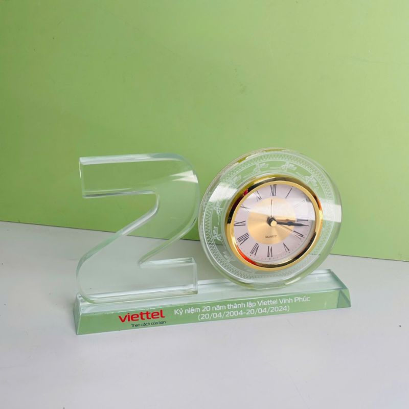 Đồng hồ pha lê để bàn ĐHPLPPR02