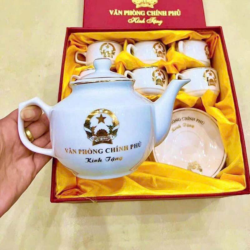 Bộ Ấm Chén HongKong Ép Kim Logo Công Ty | ACPPR14