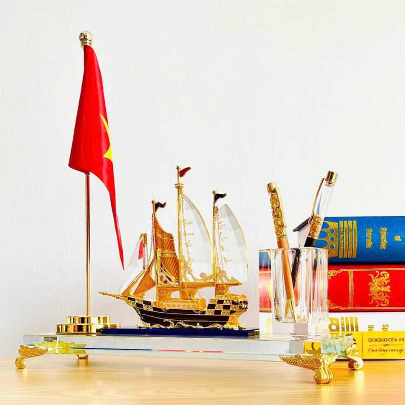 Cốc Đựng Bút Mạ Vàng Quà Tặng Tri Ân | QCCPPR04